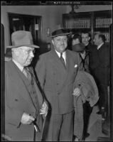 William E. Simpson, attorney, with Alfred Lushing during Lushing's trial, Los Angeles, 1939