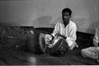 Datta Saunke (nagara) at the Dura Puja festival, Mumbai (India), 1963