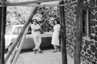 Architect Suryakant Patel stands with Patricia O’Shea Jairazbhoy, Vadodara (India), 1963