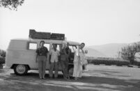 Nazir Jairazbhoy, driver, Yacoob Rajabali and Felix von Laamsweerde with a VW van and sitar on top, India, 1963/1964